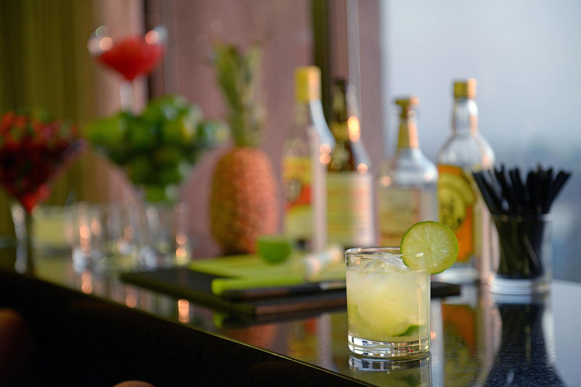 Marriott Sao Paulo Airport Hotel Guarulhos Dış mekan fotoğraf A caipirinha
