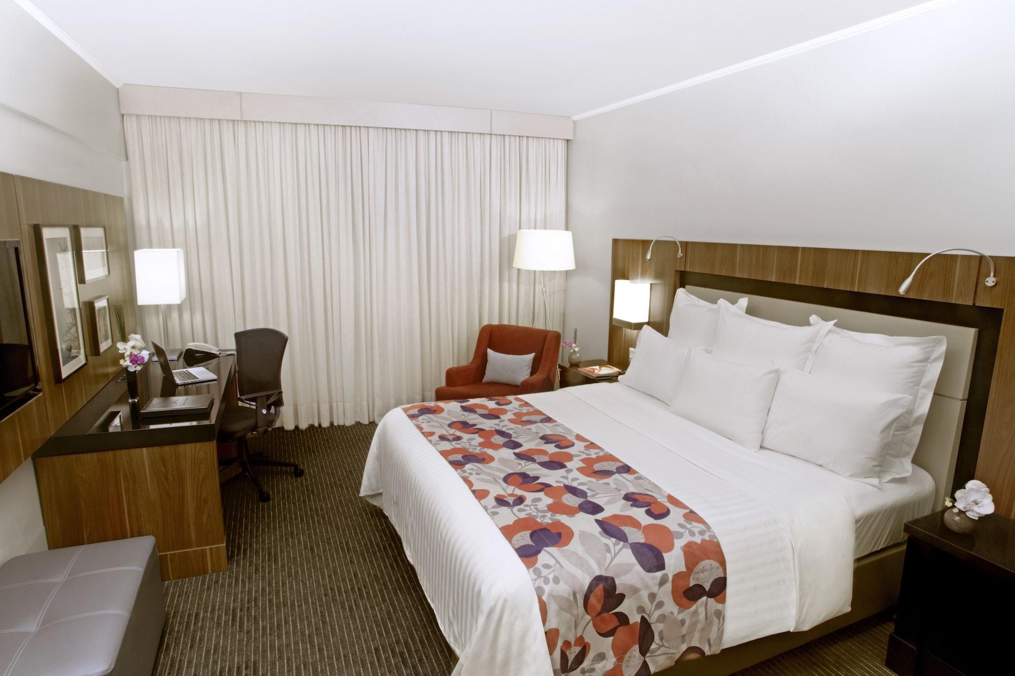 Marriott Sao Paulo Airport Hotel Guarulhos Dış mekan fotoğraf A typical room at the Renaissance