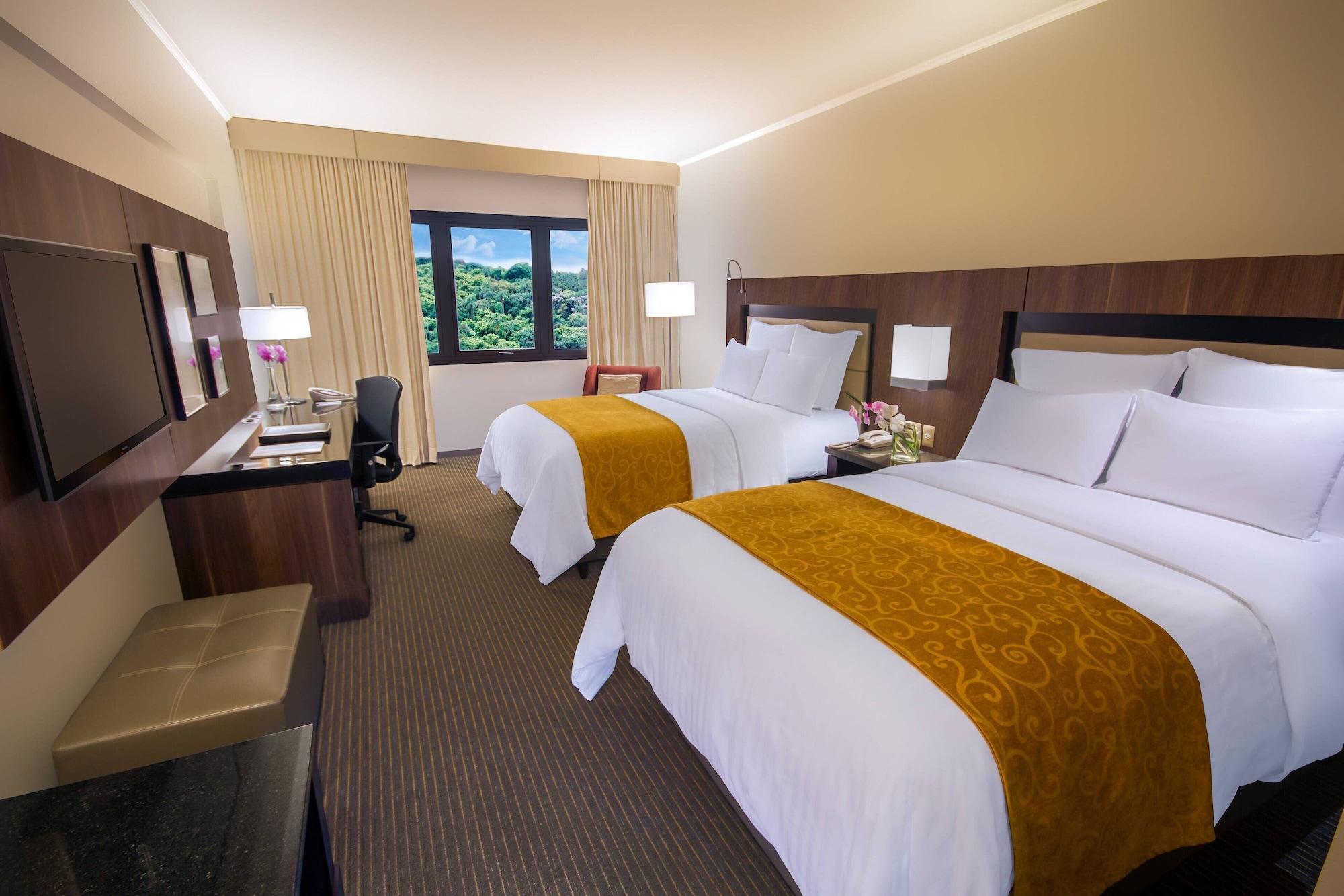 Marriott Sao Paulo Airport Hotel Guarulhos Dış mekan fotoğraf A typical room at the hotel